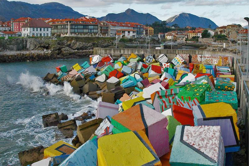 LLANES